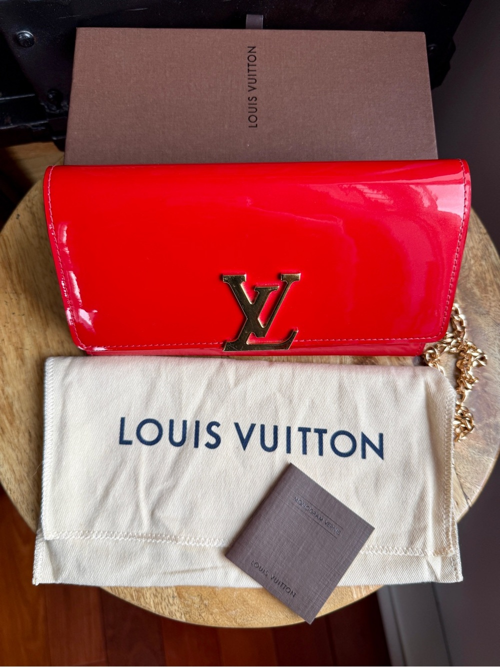 Louis Vuitton Louise Wallet Red Patent Vernis Leather, Chain w/ COA Full Set